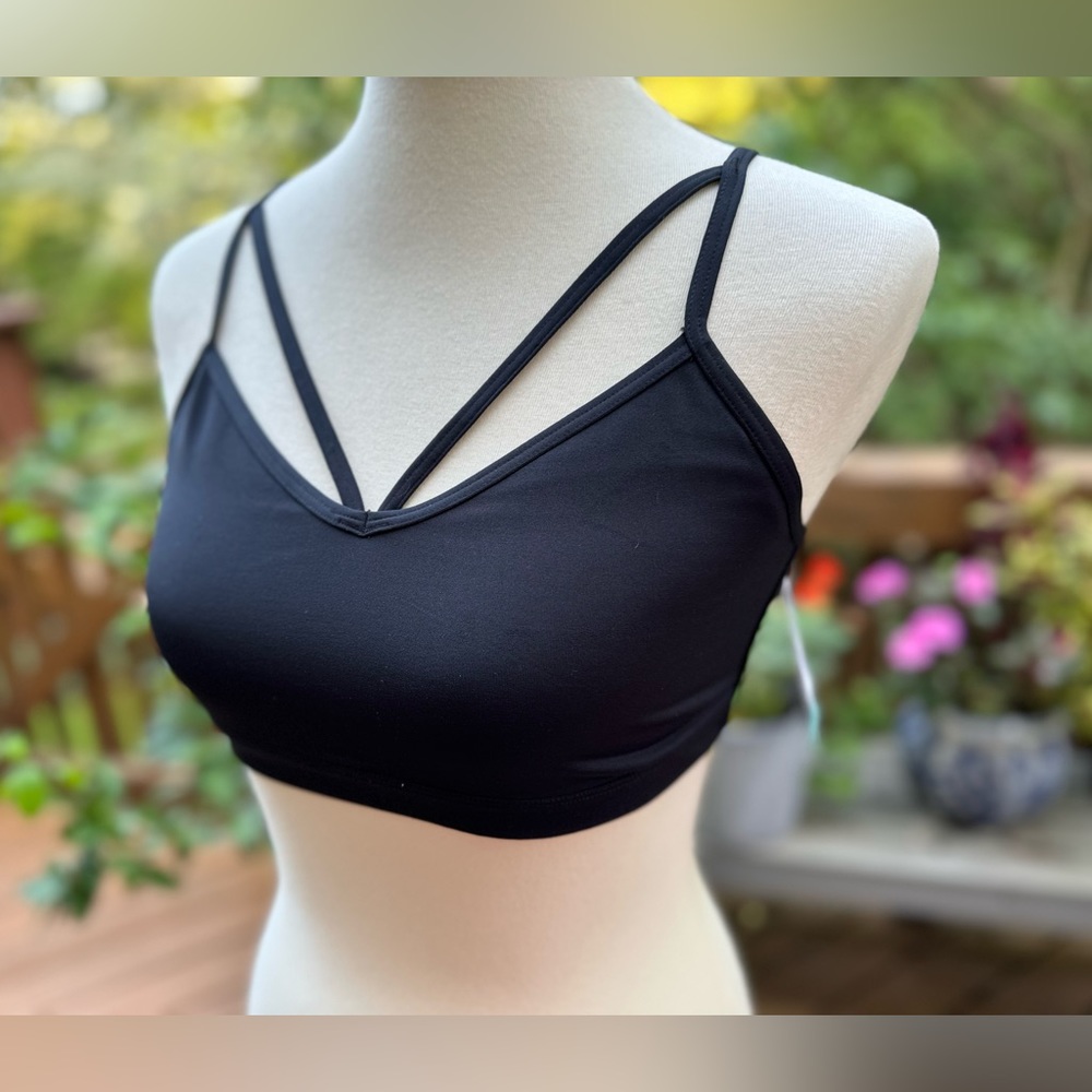 GAP Black Strappy Sports Bra